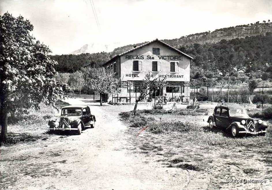 13 Beaurecueil Relais Sainte Victoire.jpg